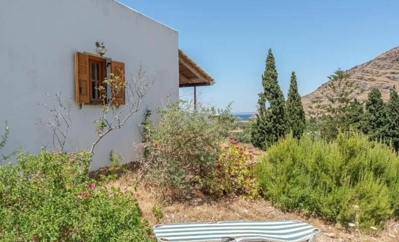 Evangelos Politis Rooms Kea