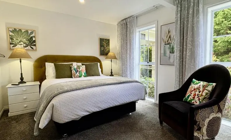 64 Mandalea B&B