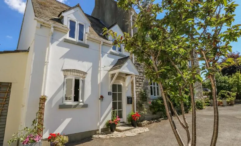 The Little Cottage