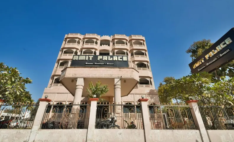 Capital O Amit Palace