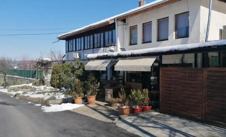 Shumata Guest House