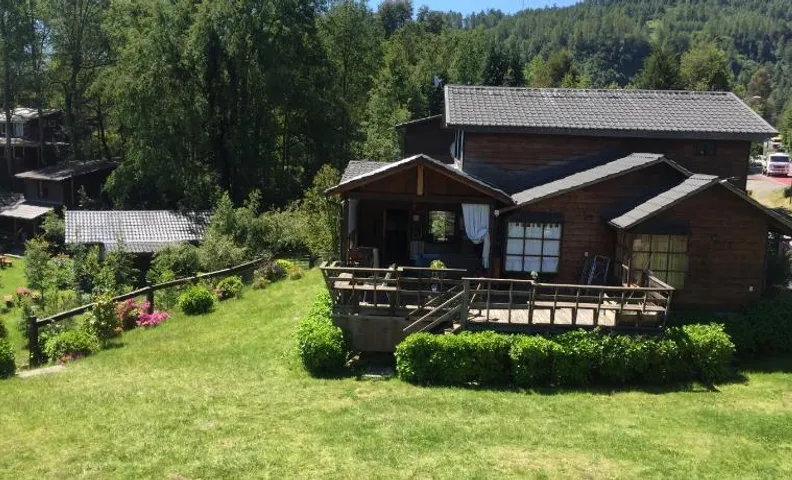 Hostel Calafquen Adventure Conaripe