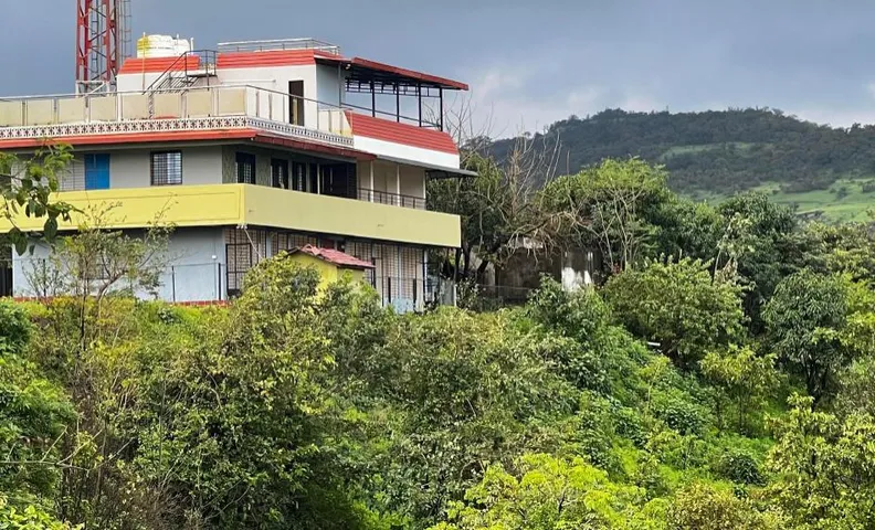 Hilltop Retreat Bhandardaha