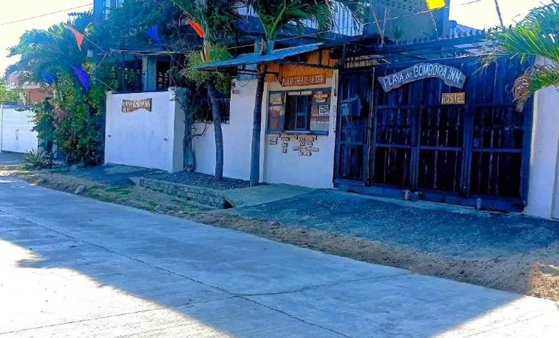 Playa de Bombora Inn