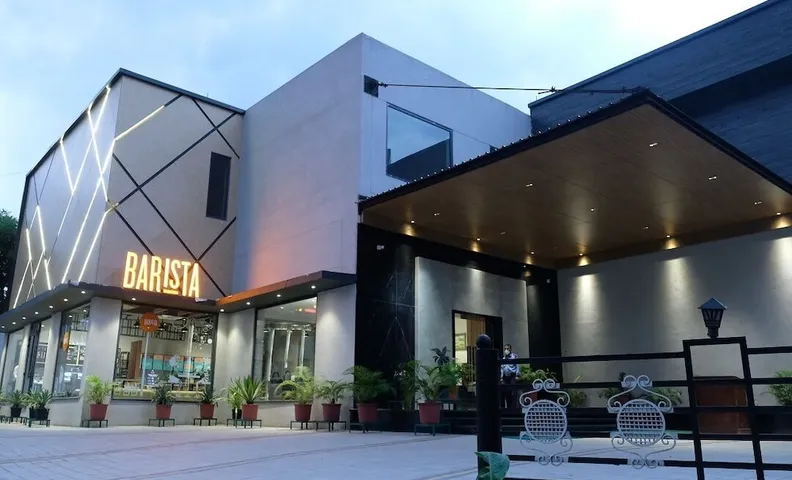 블랙 망고 리조트