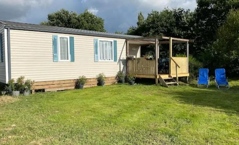 Mobil home sur grand terrain clos