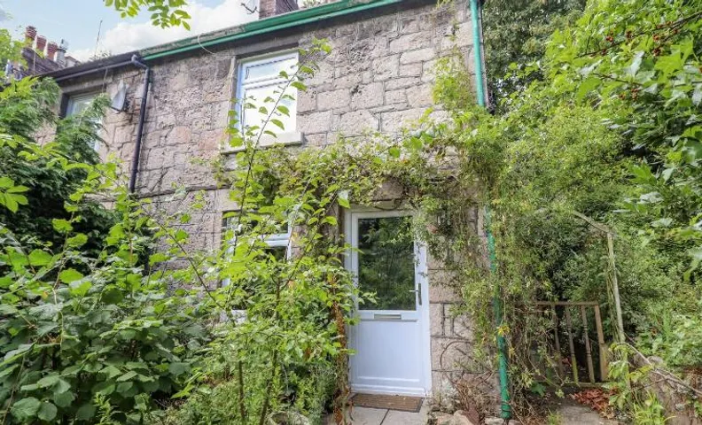 26 Llawr Pentre