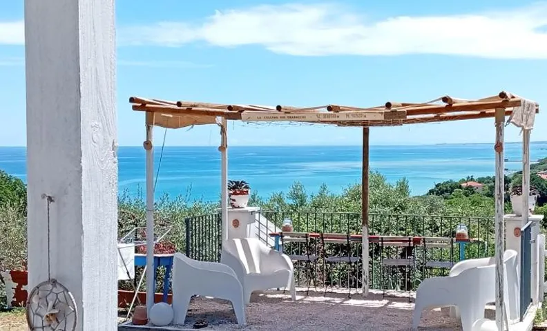 La collina sui trabocchi