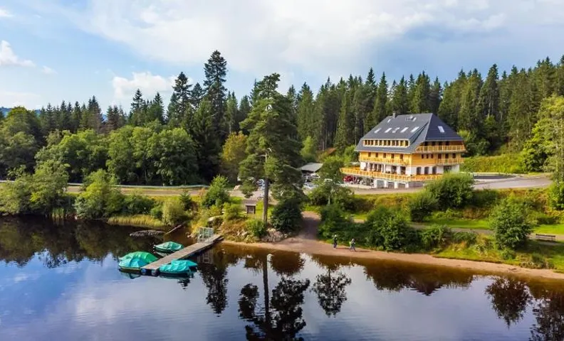 Kohlerei am See
