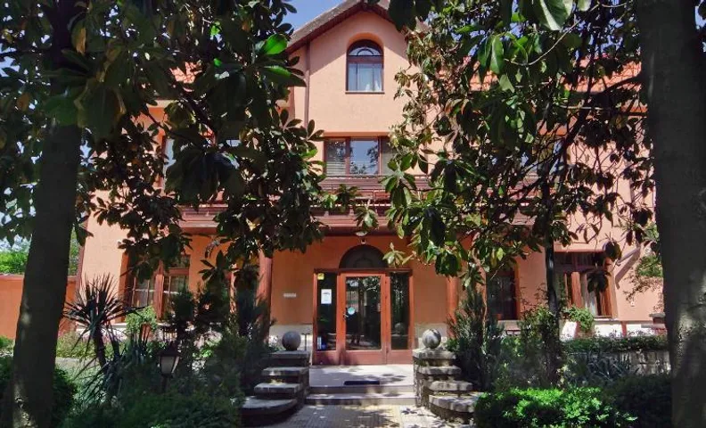 Anita House