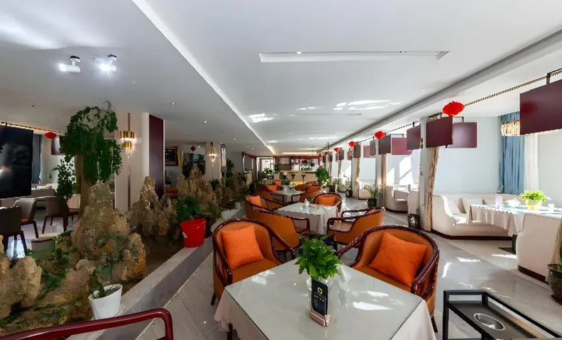 Borman Hotel Shannan Bus Station