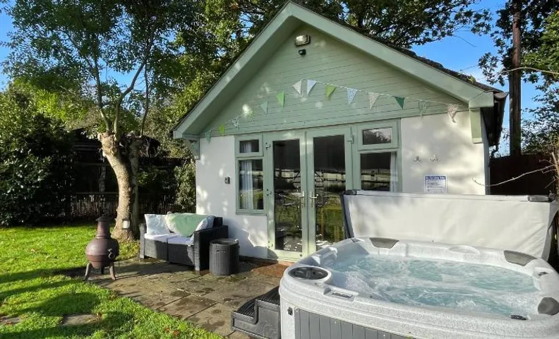 Pheasant Lodge