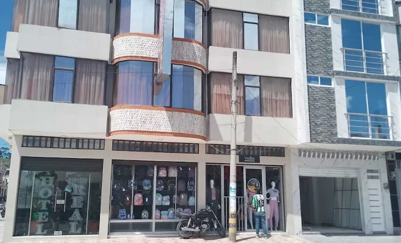 호텔 파라이소 레알