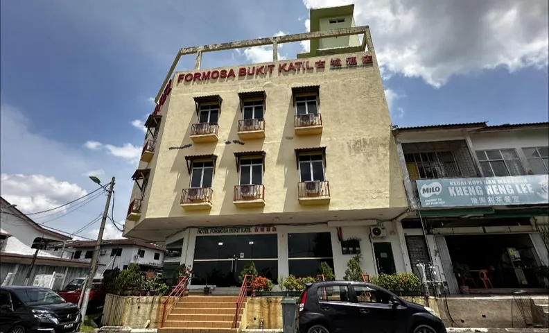 Dancenter Hotel Formosa Bukit Katil