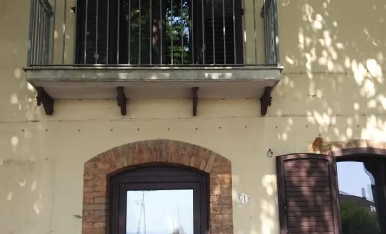la terrazza sul viale
