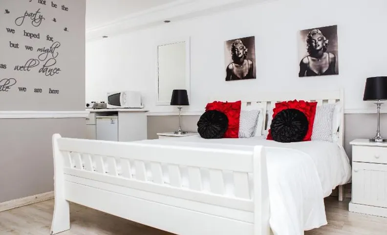 Golden Key Guesthouse
