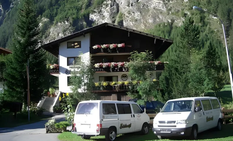 Pension und Apartment Edelweiß