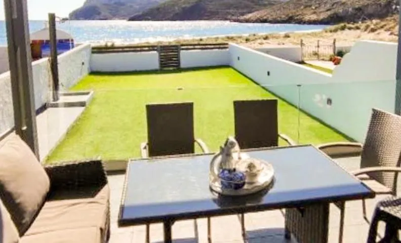 Beachfront Marilous House - Skyros Getaway