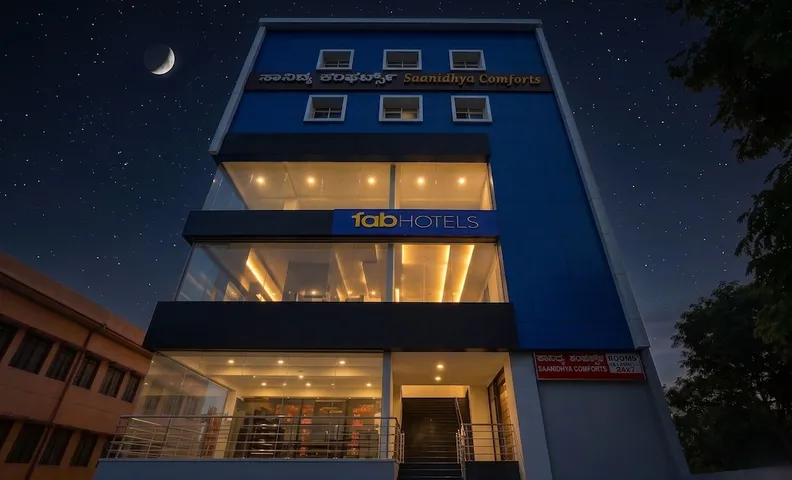 팹호텔 사니드야 컴포트 - 툼쿠르 로드