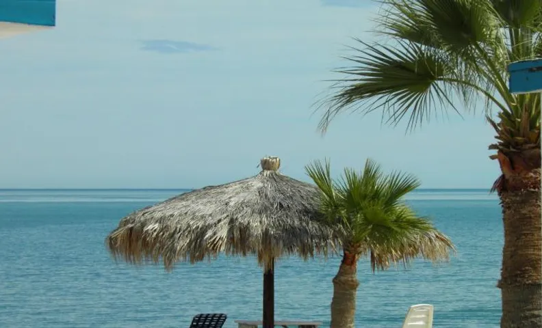 #53 Bungalow Seaside Hotel & Victors RV Park