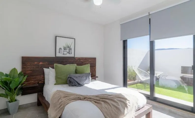 Collins Village Hotel Boutique