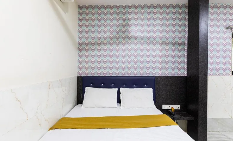Hotel Amrapali Lodging and Boarding