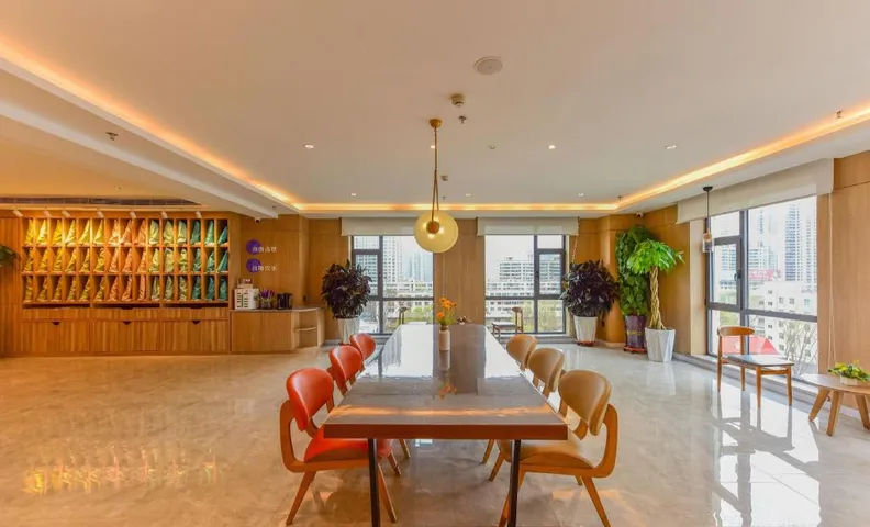 Hanting Premium Hotel Xining Grand Cross Hotel