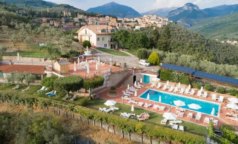 Hotel Villa De Santis