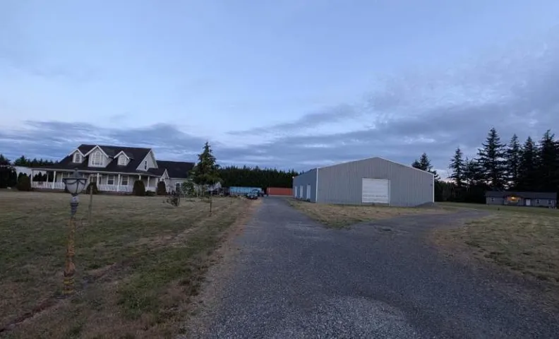 Peaceful Private Room & Bath with AC, Mountain View