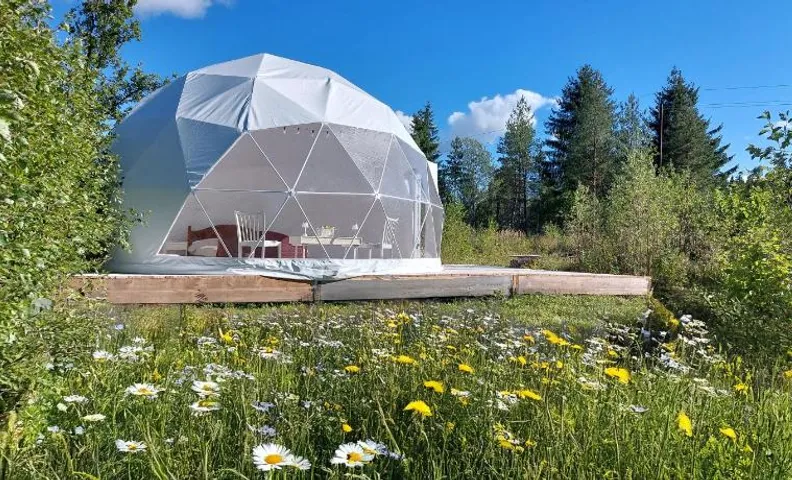 Bubble House glamping telk