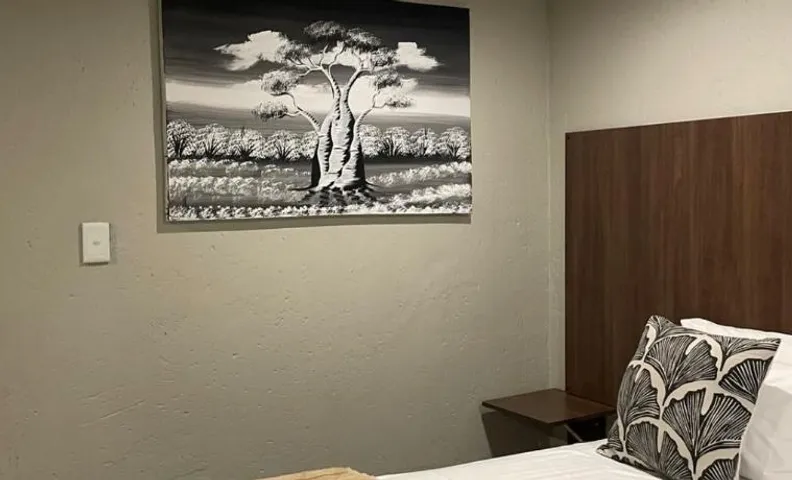 Village Walk Guesthouse