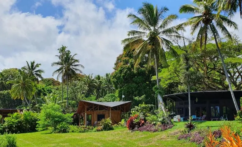 Kalani Oceanside Retreat