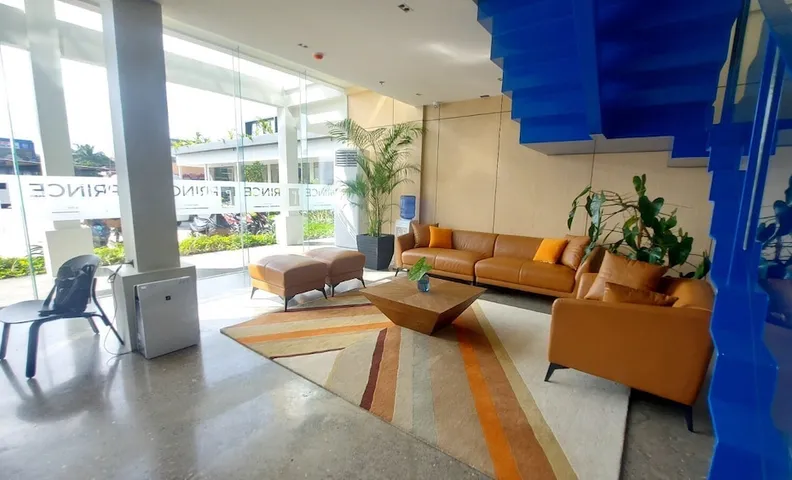 Prince Express Inn