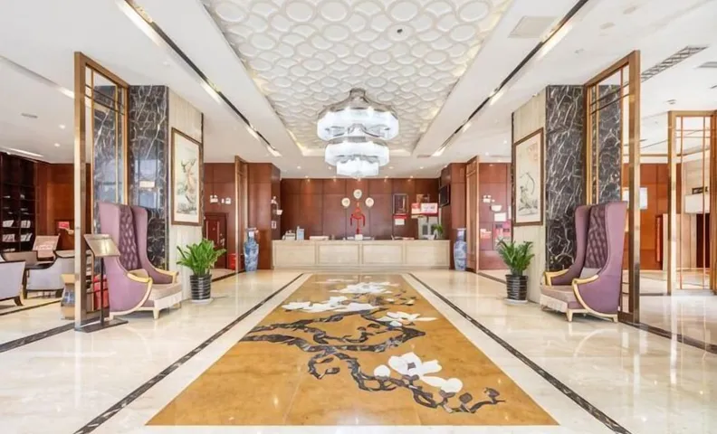 Nayong Hotel