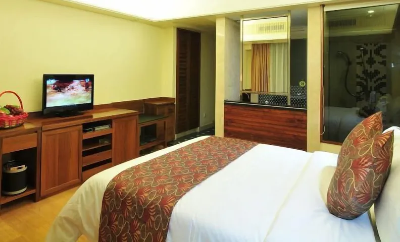 Zhujiang Crystal Hotel