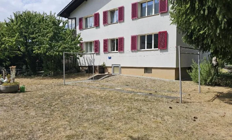 Large and comfortable house with Garden
