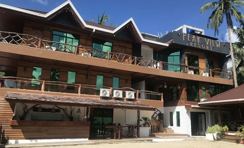 피크뷰 리조트 앤드 레스토랑 팔라완
