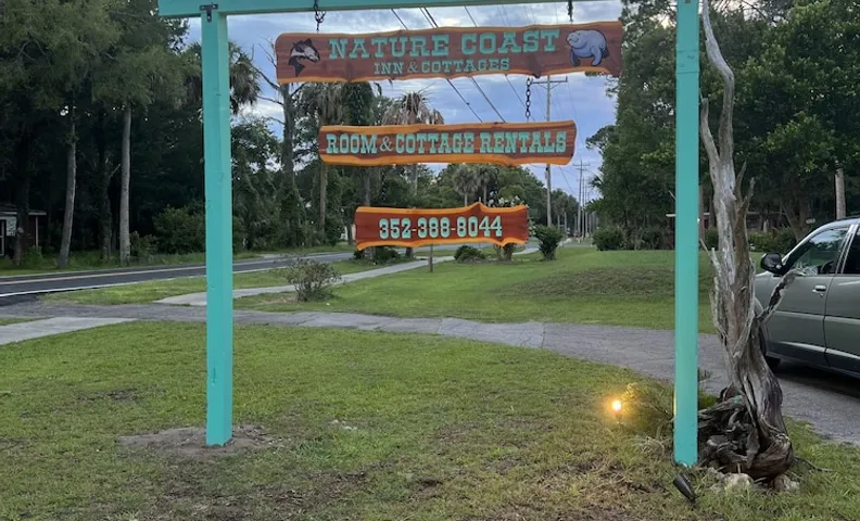 Nature Coast Inn and Cottages