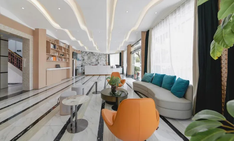Yunzhishang Hotel (Baoshan Longyang Qinghua Lake Branch)