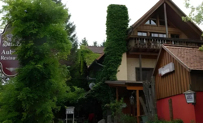 Alte Schreinerei-Auberge Harlekin
