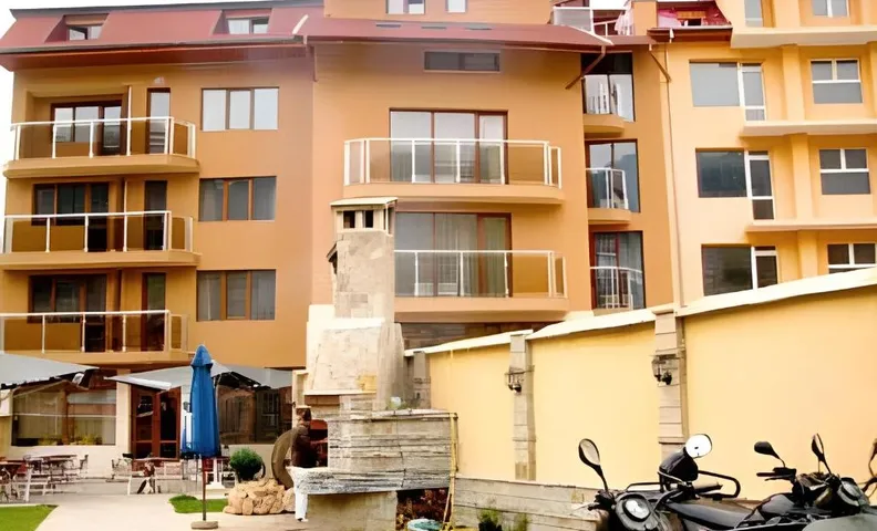 Meteor Family Hotel