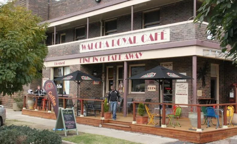 Walcha Royal Cafe & Accommodation