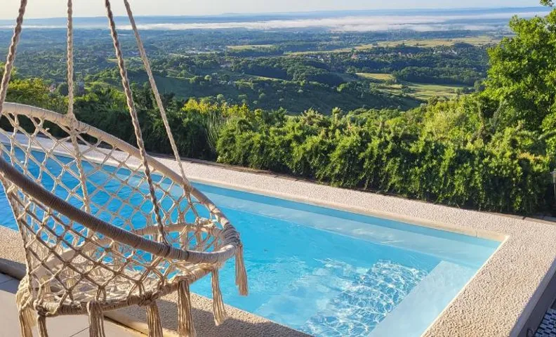 Villa Levanea by Mountain Villas Carin - Private Pool & Panoramic Views, 30 min from Zagreb