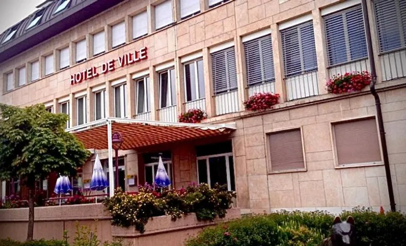 Hôtel de ville du Sentier