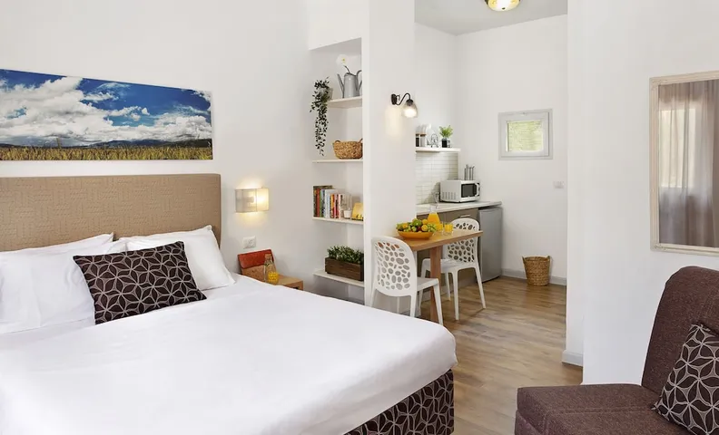 Kibbutz Malkiya Travel Hotel