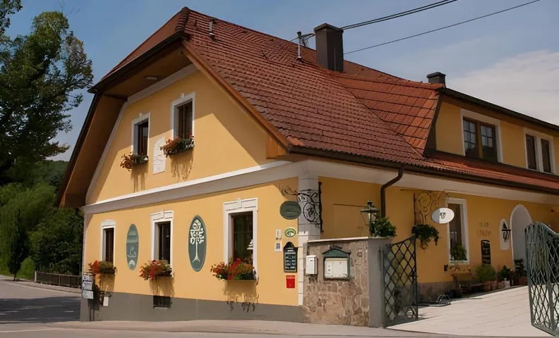 Landgasthof zur Linde Laaben