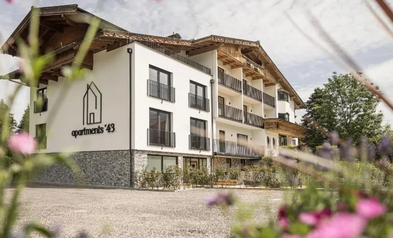 apartments '43