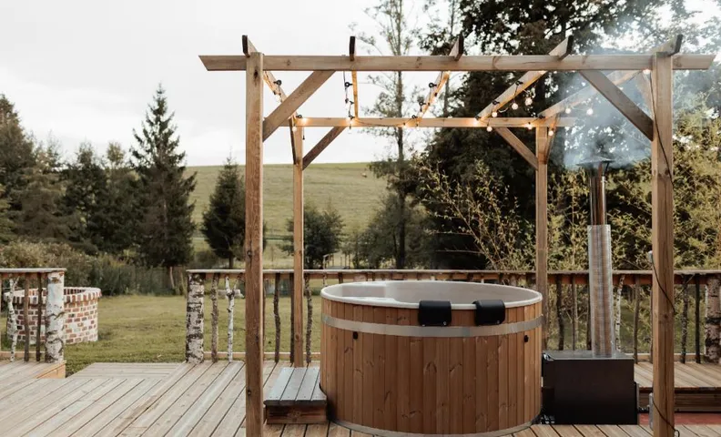 Cabane à l'Ombre des Charmes