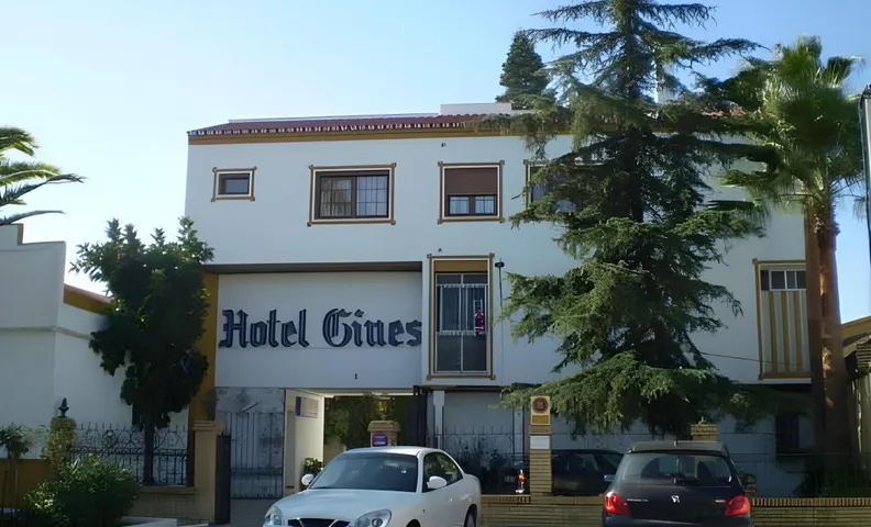 Hotel Gines
