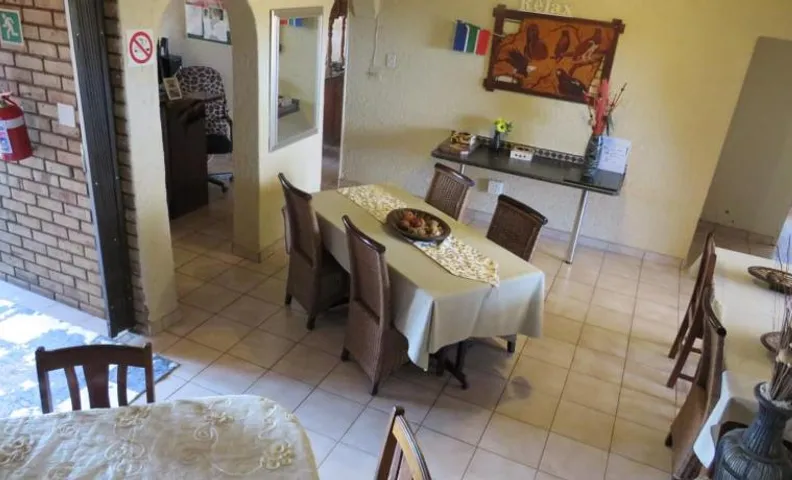 Kgatholoha guest house